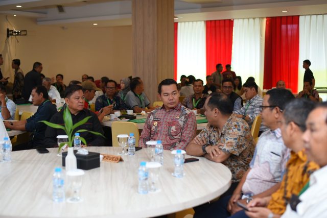 Album Pertemuan Teknis Petani Sawit